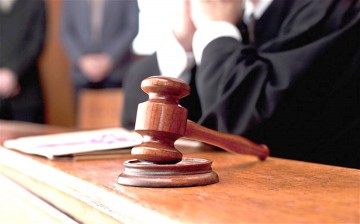 Lichidatorul judiciar Alexandru Vitali Bârlădeanu, lăsat baltă de avocat, în dosarul de corupție